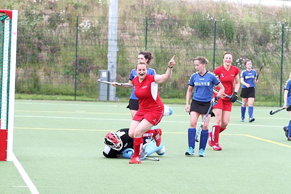 Claire Irvine scores for Orkney as the hosts beat old rivals Shetland 4-1 in 2014. 