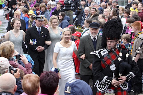 Stromness Shopping Week. The opening procession with the Shopping week Queen and her attendants. 18/7/16 Tom O'Brien