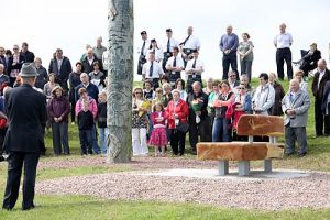 Carved bench unveiled, in memory of Karen Aim