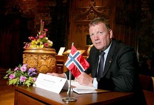 Orkney sends book of hope to Norway