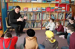 A weekend of storytelling gets under way