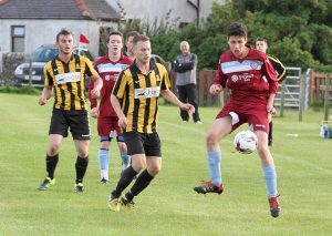 Rovers and Stromness meet in H.I.S Heddle Cup