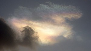 Nacreous clouds over Stenness
