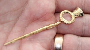 Iron Age pin cast for the first time in 2,000 years