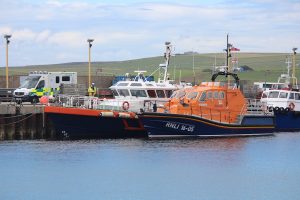 Longhope Lifeboat launched to yacht