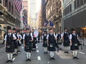 Kirkwall pipers parade in New York