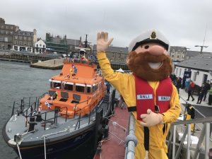 Cathedral to turn yellow as RNLI fundraiser approaches