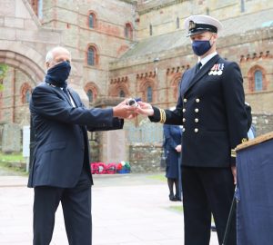 Freedom of Orkney honour presented to Northern Diving Group