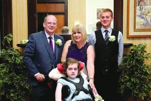 Hospice visit brings much-needed respite to family after lockdown