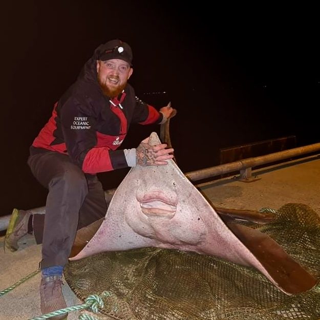 Mammoth skate landed at Hatston