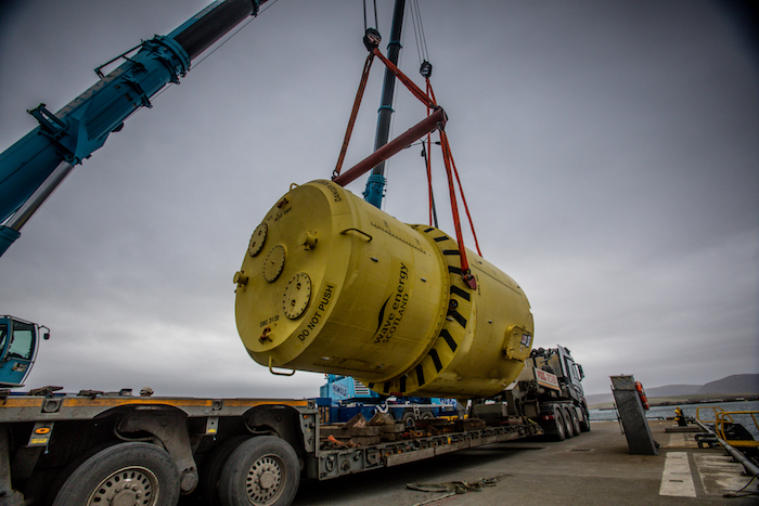 Wave energy converter arrives in Orkney for EMEC demo