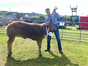 Sun shines for Shapinsay Show 2022