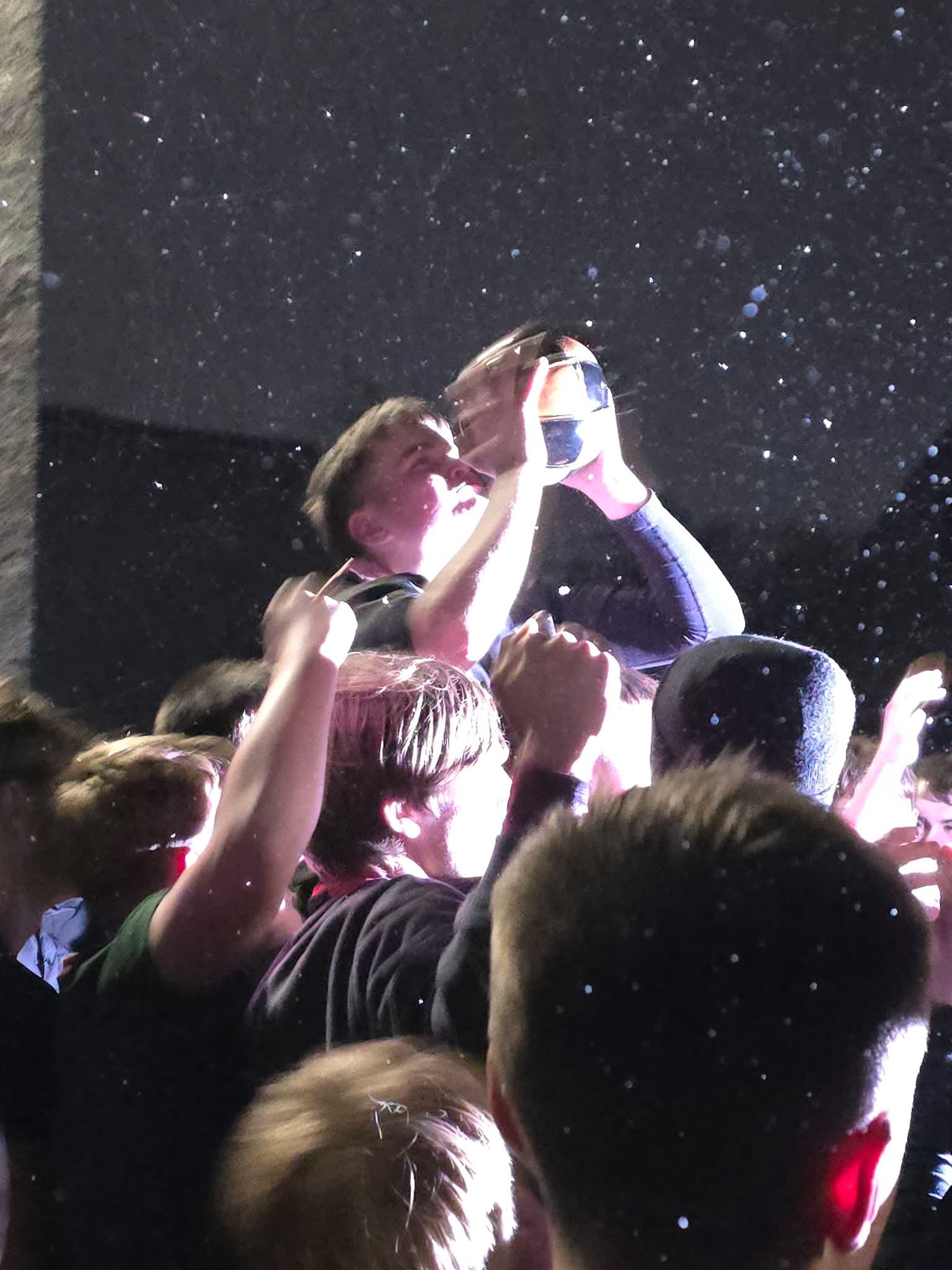 Uppies’ revenge as both New Year ba’s hit the wall