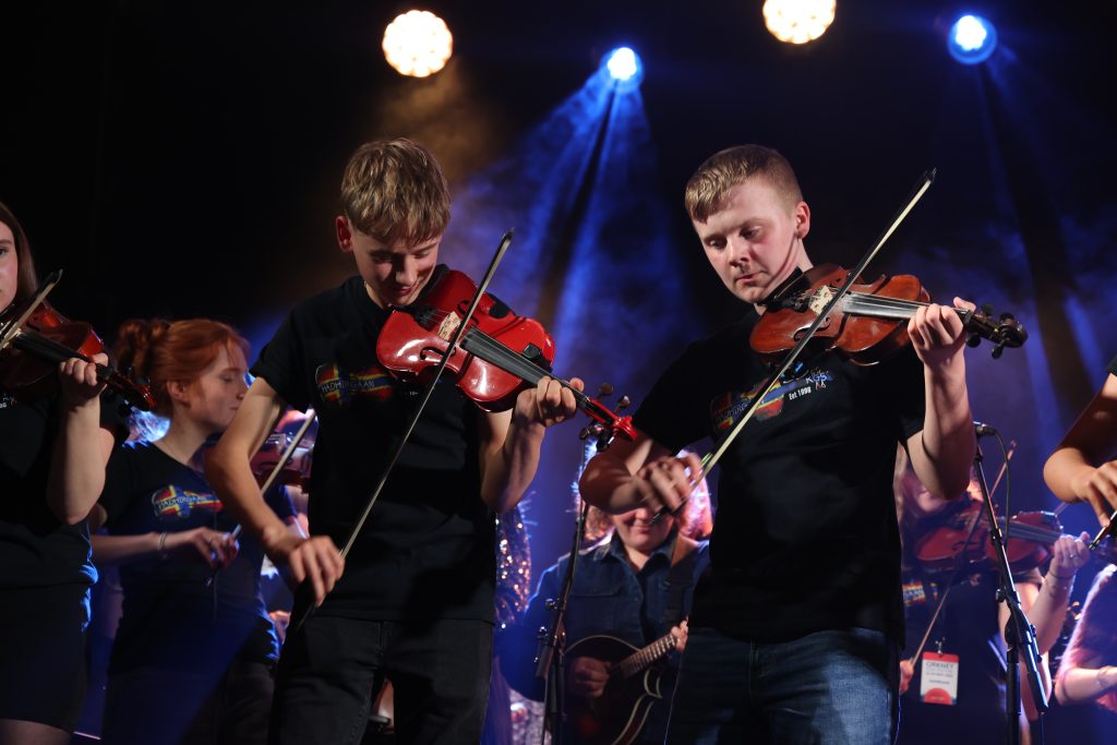 Folk Festival Friday brings fiery fiddle-playing and Stomp to Kirkwall