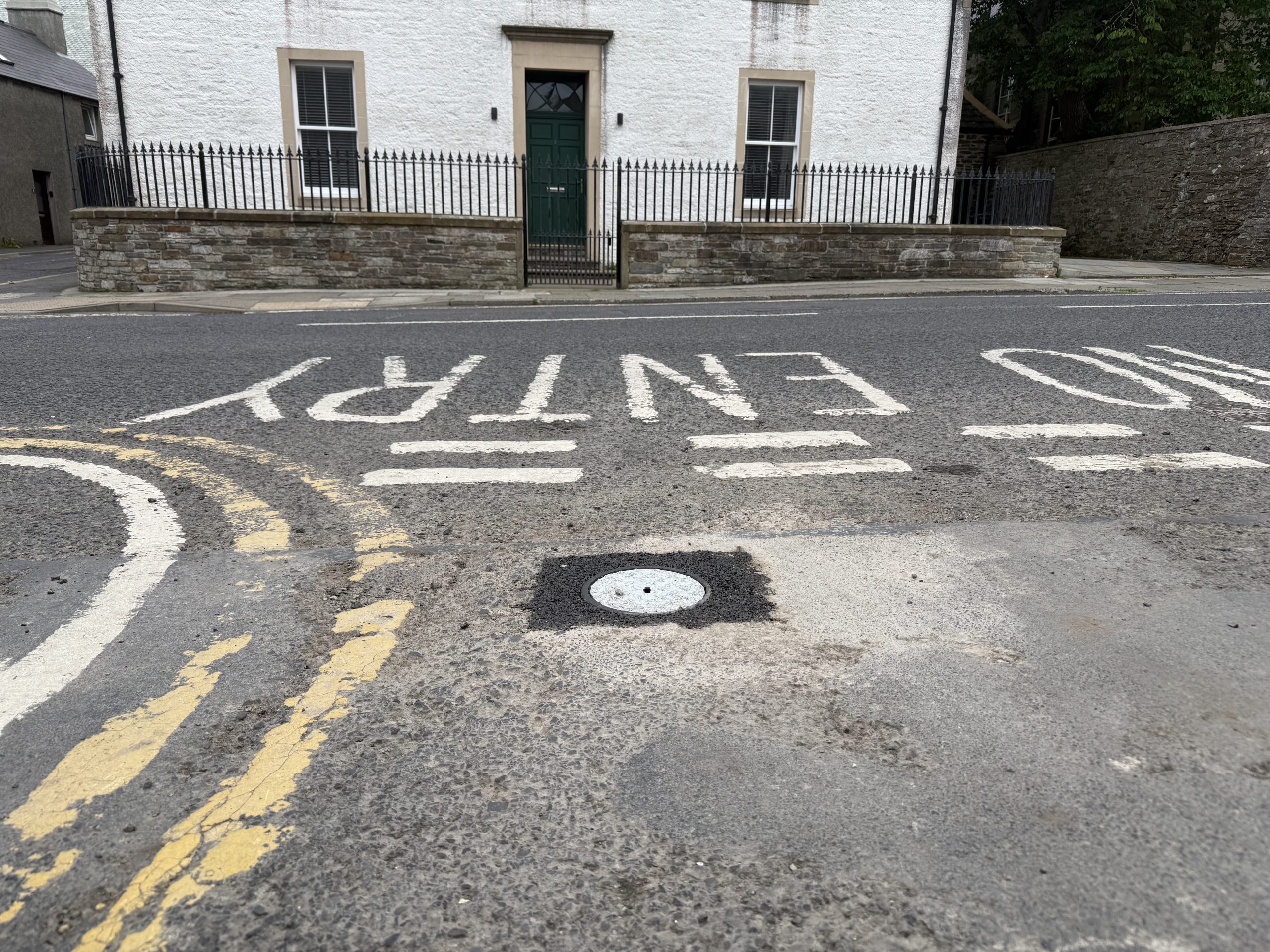 OIC lays out bollard plans after Laing Street upset