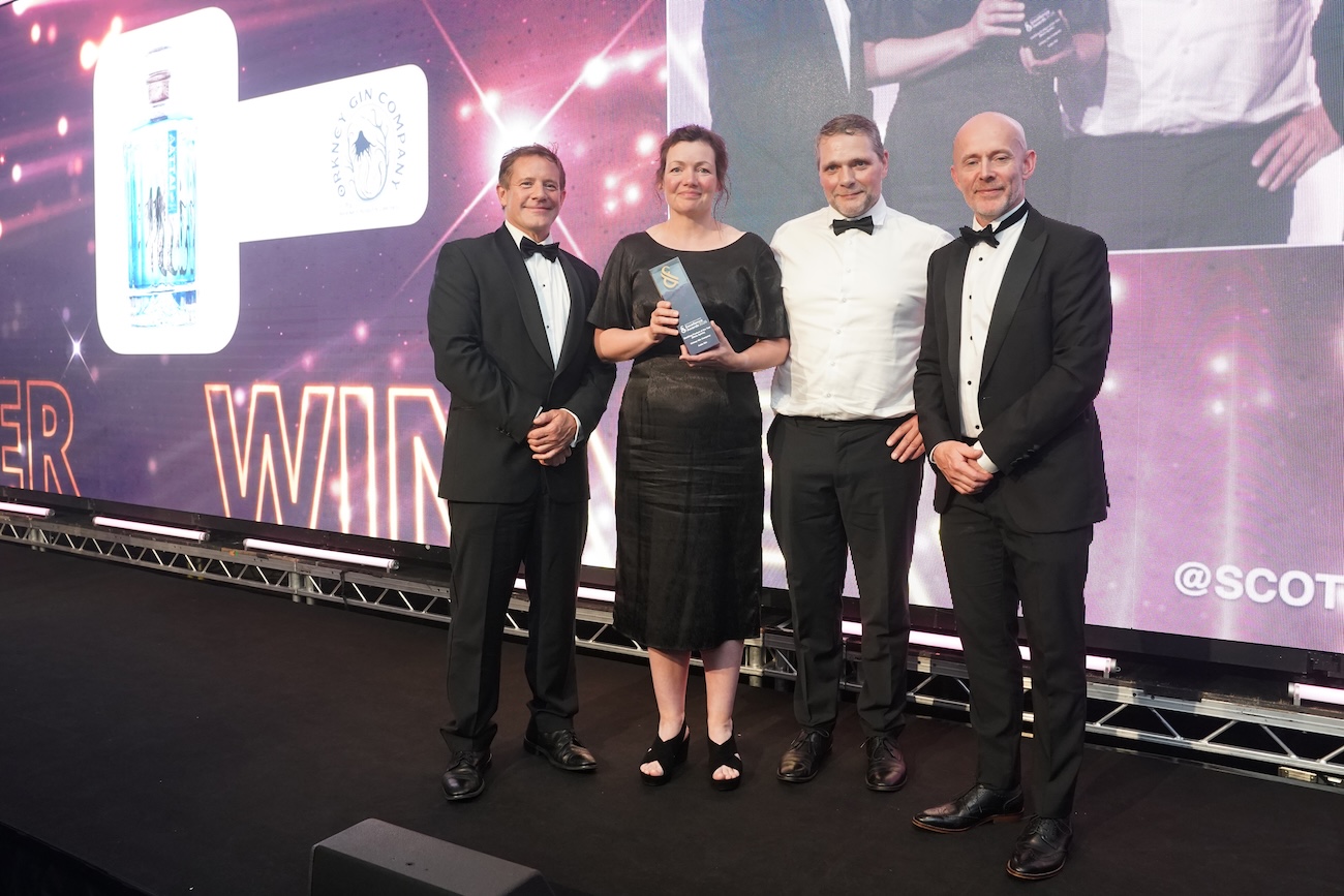 Distillers win ‘gold-standard’ accolade for top gin